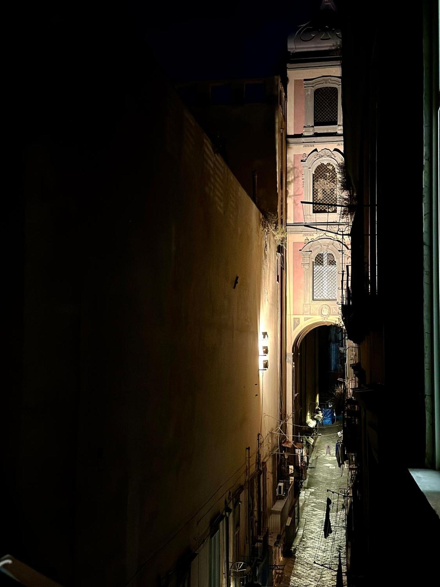 Stay Soft Apartment - Centro Storico Napoli Exterior photo