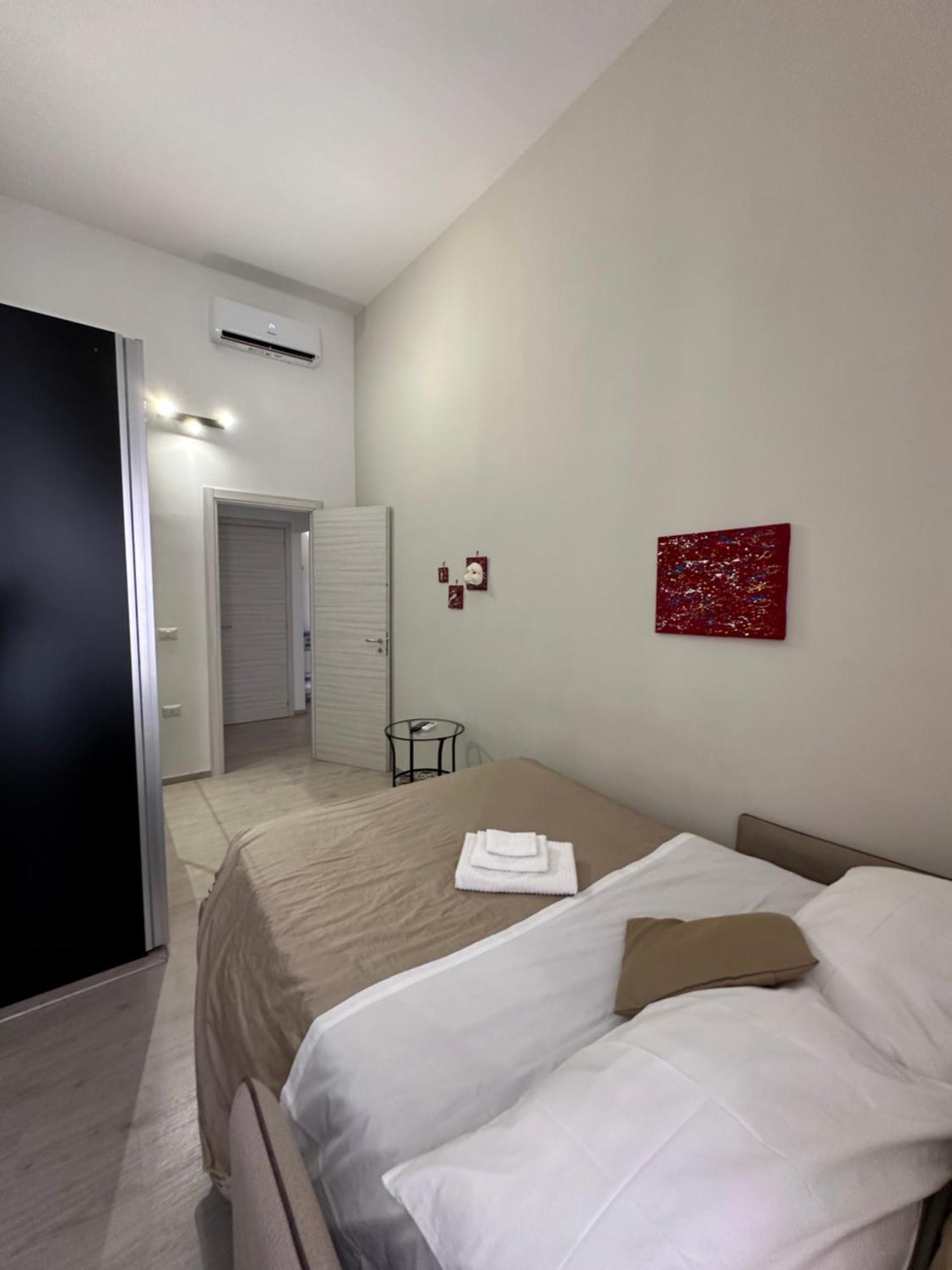 Stay Soft Apartment - Centro Storico Napoli Exterior photo